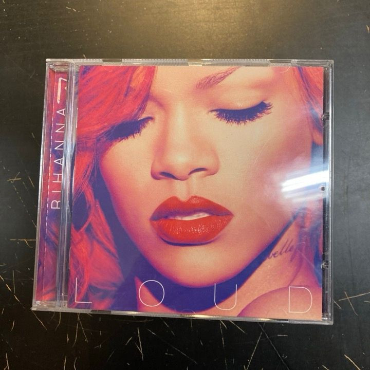 Rihanna - Loud CD (VG+/VG+) -r&b-